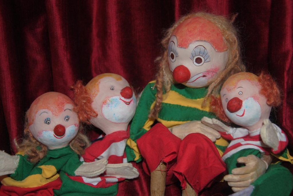 Augustine Kinder Quer.Klein JPG