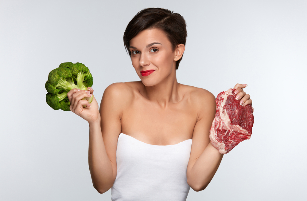 Diet,Nutrition.,Beautiful,Smiling,Woman,Holding,Raw,Meat,And,Broccoli