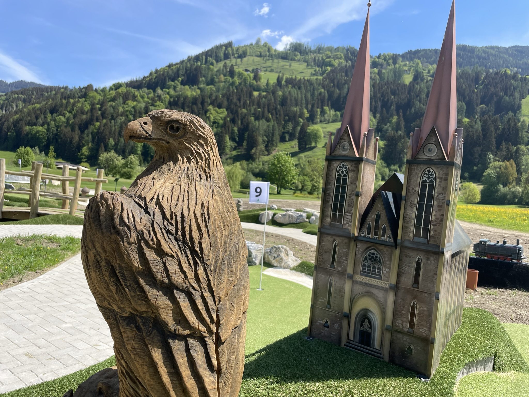 Neues Minigolf-Abenteuer in _JO_ Salzburg