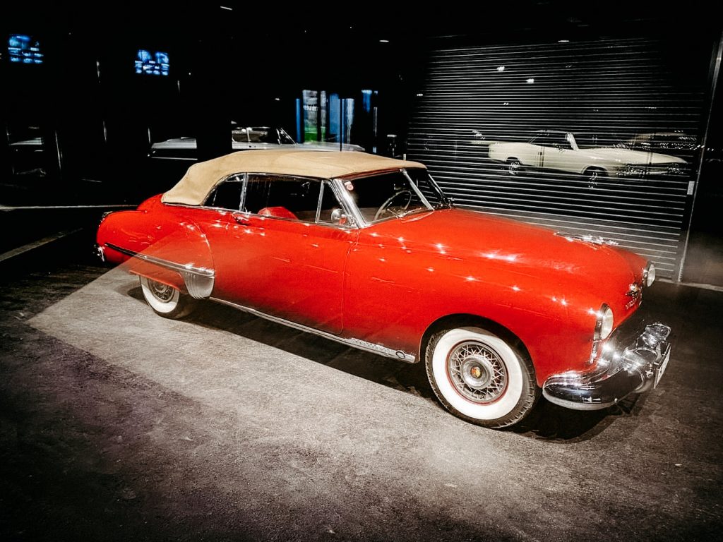 Classic Cars Museum(1)
