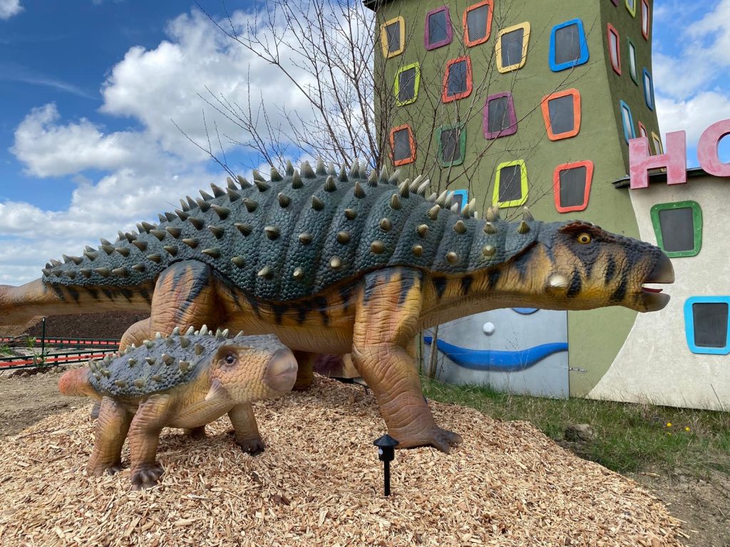 Family City - Dinowelt c Family City