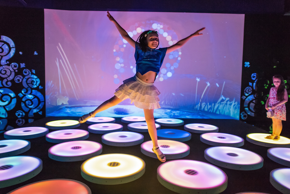 „The Alice fairytale“ – interaktive Multimedia-Action in WIEN MITTE The Mall