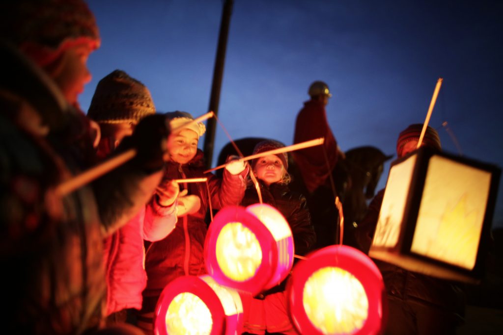 Lichter, Laternen und Heilige