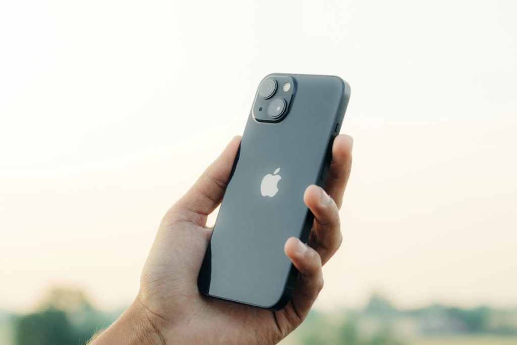 Das erste Smartphone für Kinder: Ist das iPhone geeignet?