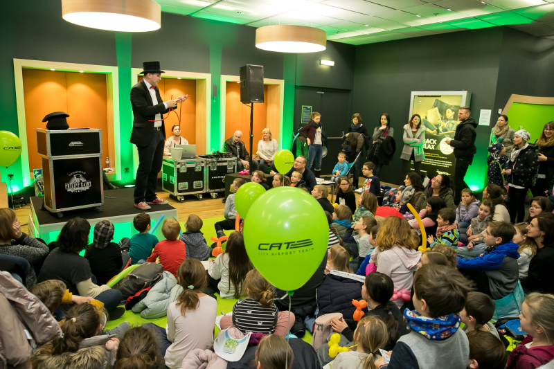 In den Osterferien: Tag der offenen Tür beim City Airport Train
