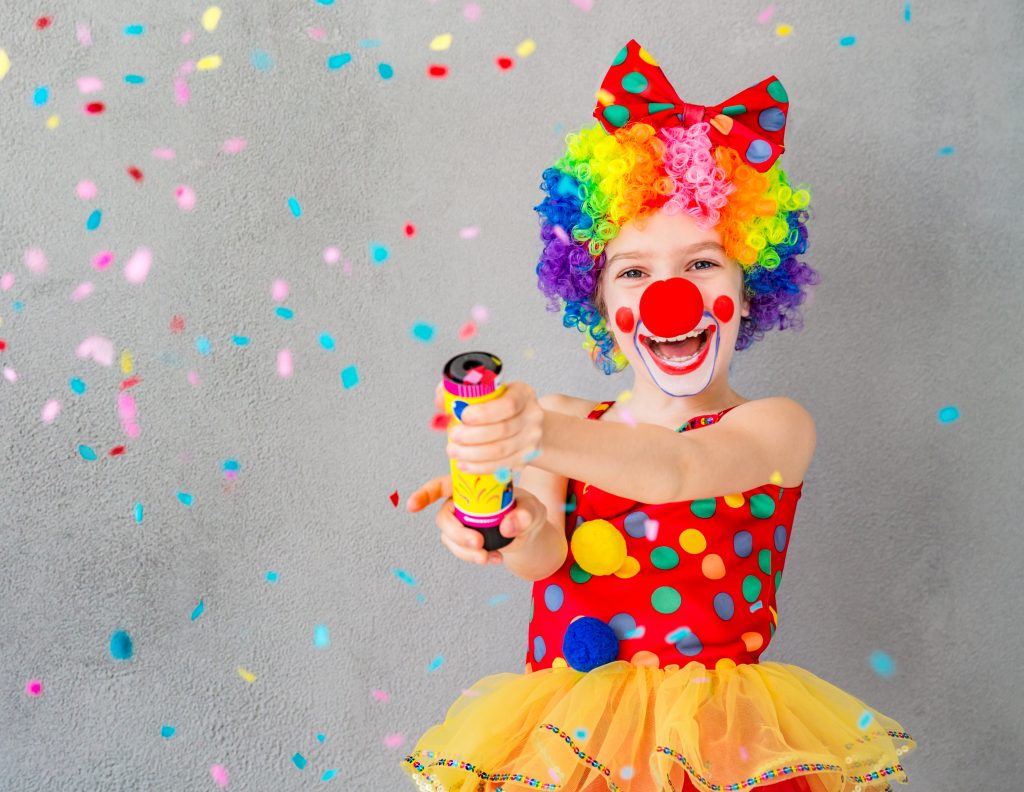 Lustige Faschingsspiele für Kids