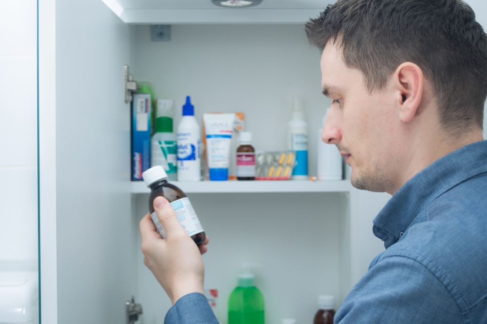 Apotheker*innen erinnern: Hausapotheken haben ein Ablaufdatum!