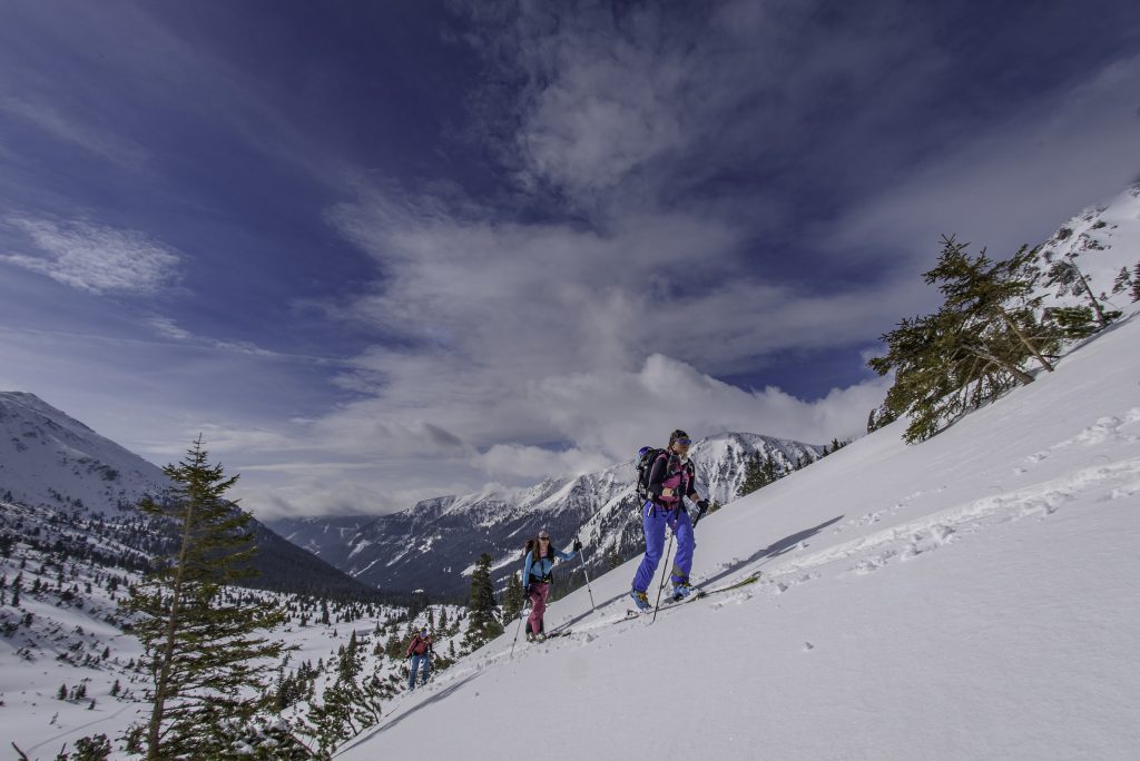 Bergsport in Kleingruppen im Frühjahr wieder ermöglichen