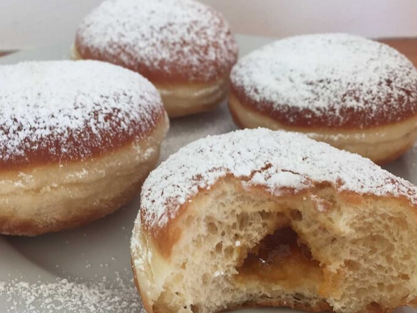 Backen mit Christina: Süßes für den Fasching