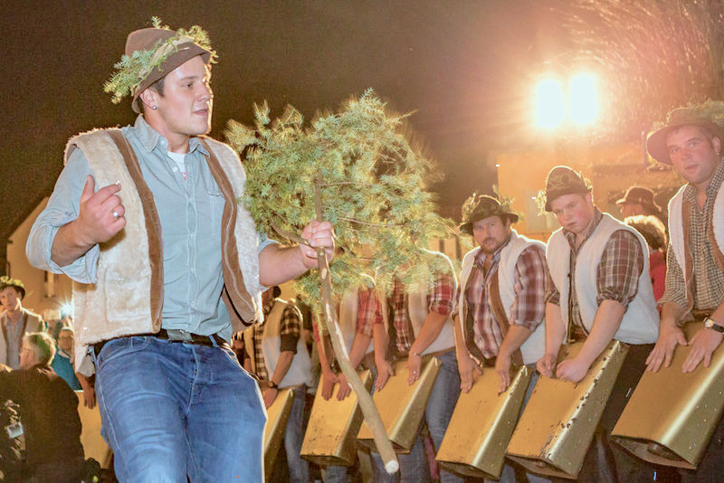 Wolfsauslassen im Bayerwald