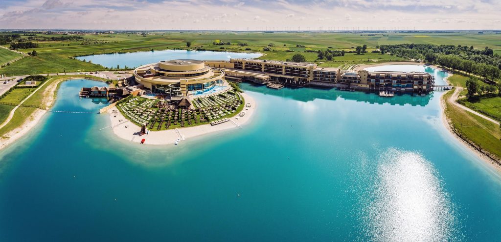 Badestrand mit Wettergarantie – Sommer, Sonne, Summer Island