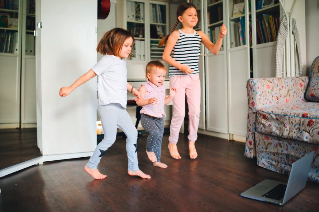 Wenn das Wohnzimmer zum Turnsaal wird