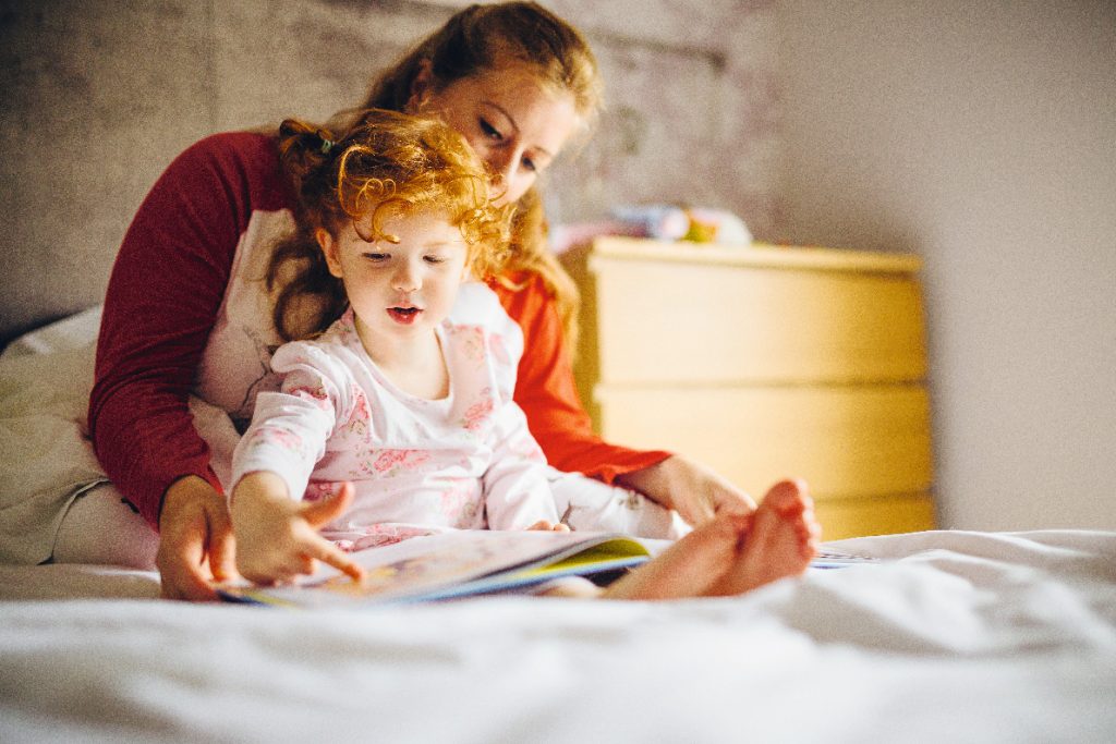 HEUTE ist Österreichischer VORLESETAG: Vorlesen ist Auszeit für die Seele