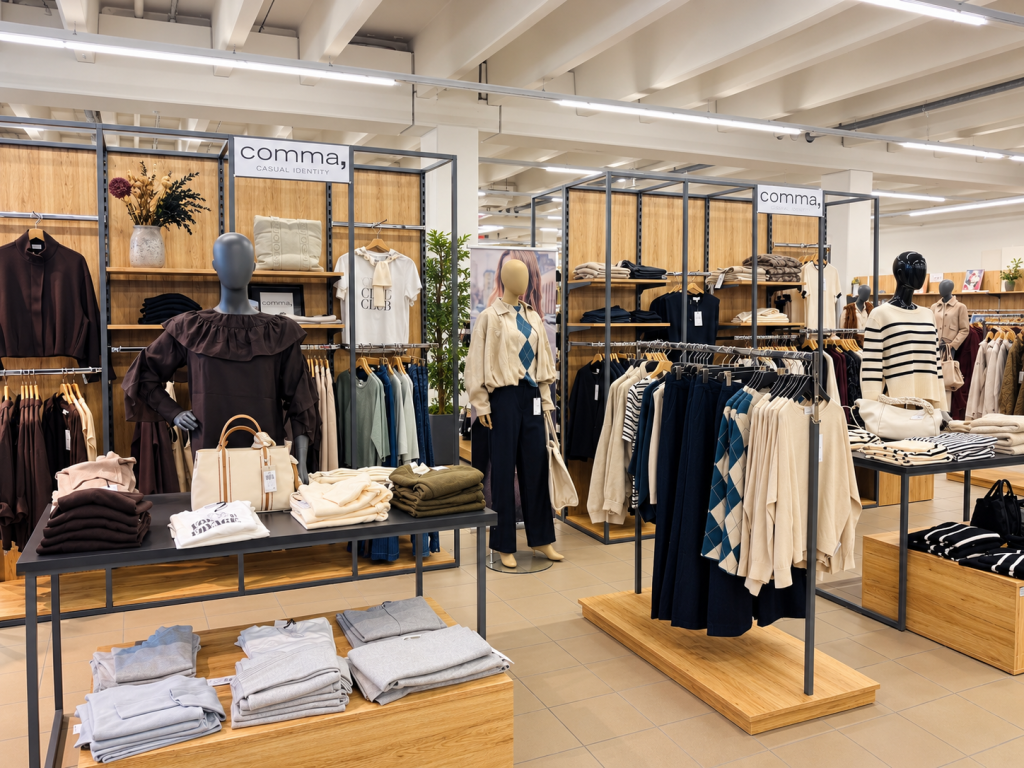 Herbstmode bei ASTRO – neue Lieblingslooks für die ganze Familie